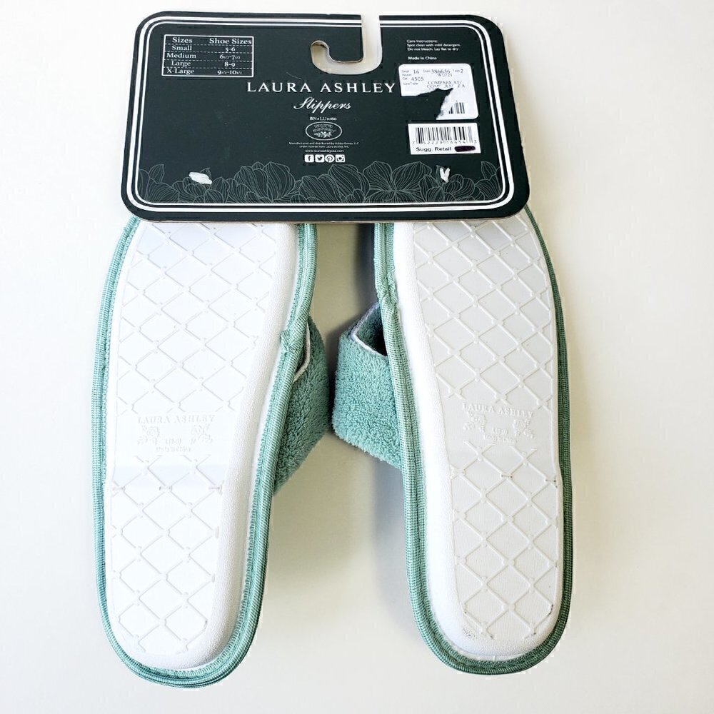 laura Ashley plush Memory Foam Slippers. NWT - Picture 2 of 4